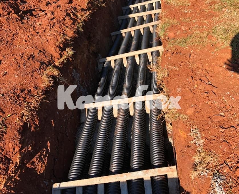 KanaLex — Duto para cabos subterrâneos